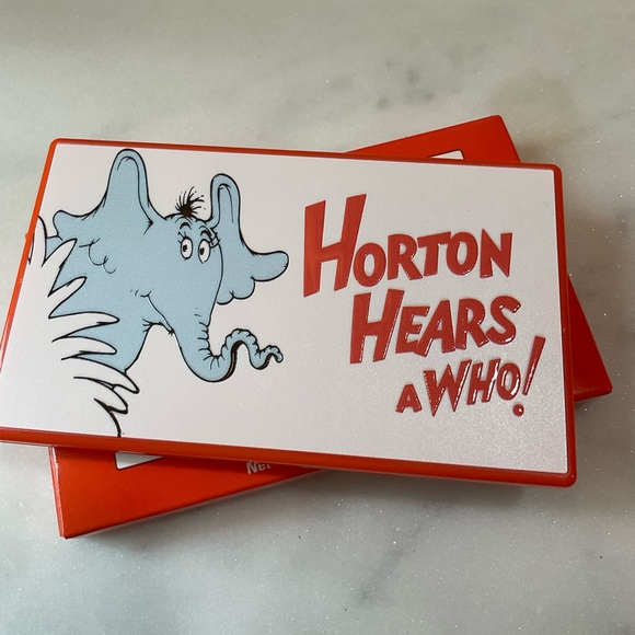 💎Dr. Seuss x Revolution Set of Five Eyeshadow and Face Palettes - Picture 4 of 11